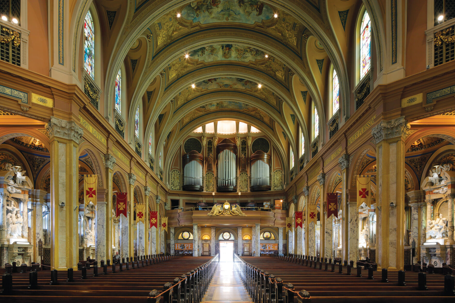 kcAug21-OLV-Basilica24.jpg